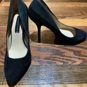 Steve Madden Black Pumps